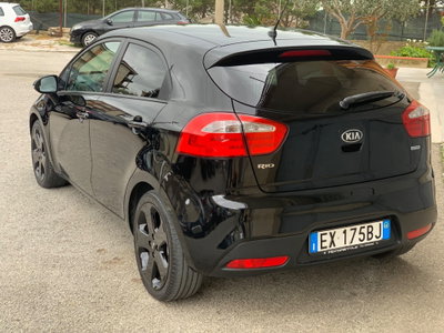 Kia Rio 1.1 CRDi 5p. Active (5)