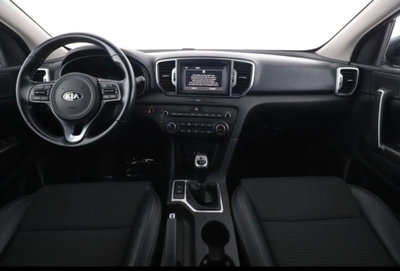 Kia Sportage 1.7 CRDI 2WD Style (10)