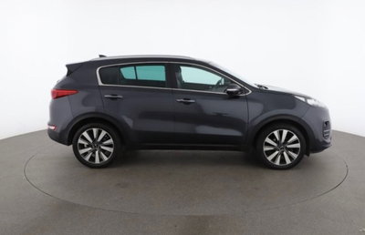 Kia Sportage 1.7 CRDI 2WD Style (8)
