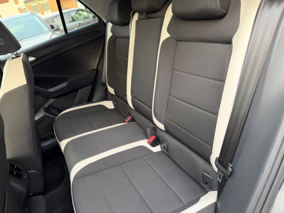 Volkswagen T-Roc 1.6 TDI SCR Style BlueMotion Technology (17)