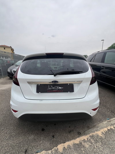 Ford Fiesta 1.4 TDCi 3p. Titanium (4)