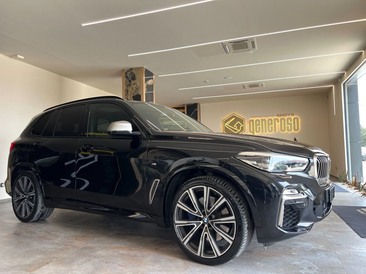 BMW X5 M50d (2)
