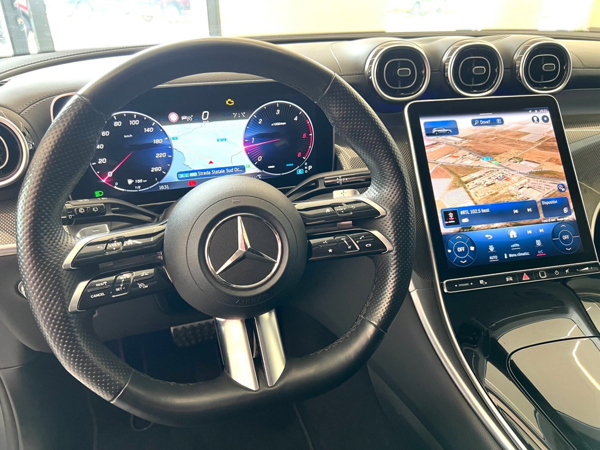 Mercedes-Benz GLC 220 d 4Matic Mild Hybrid AMG Premium Plus (10)