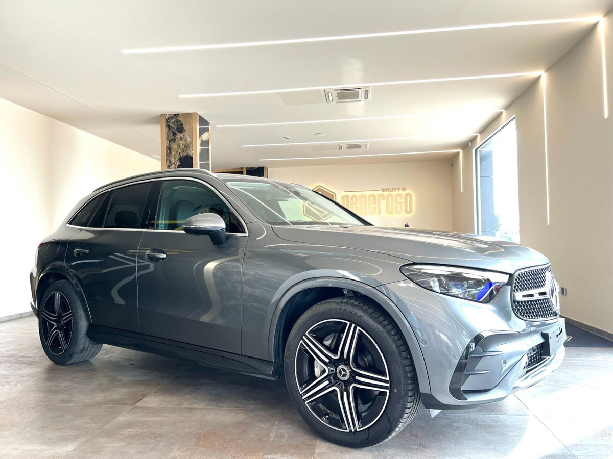 Mercedes-Benz GLC 220 d 4Matic Mild Hybrid AMG Premium Plus (2)
