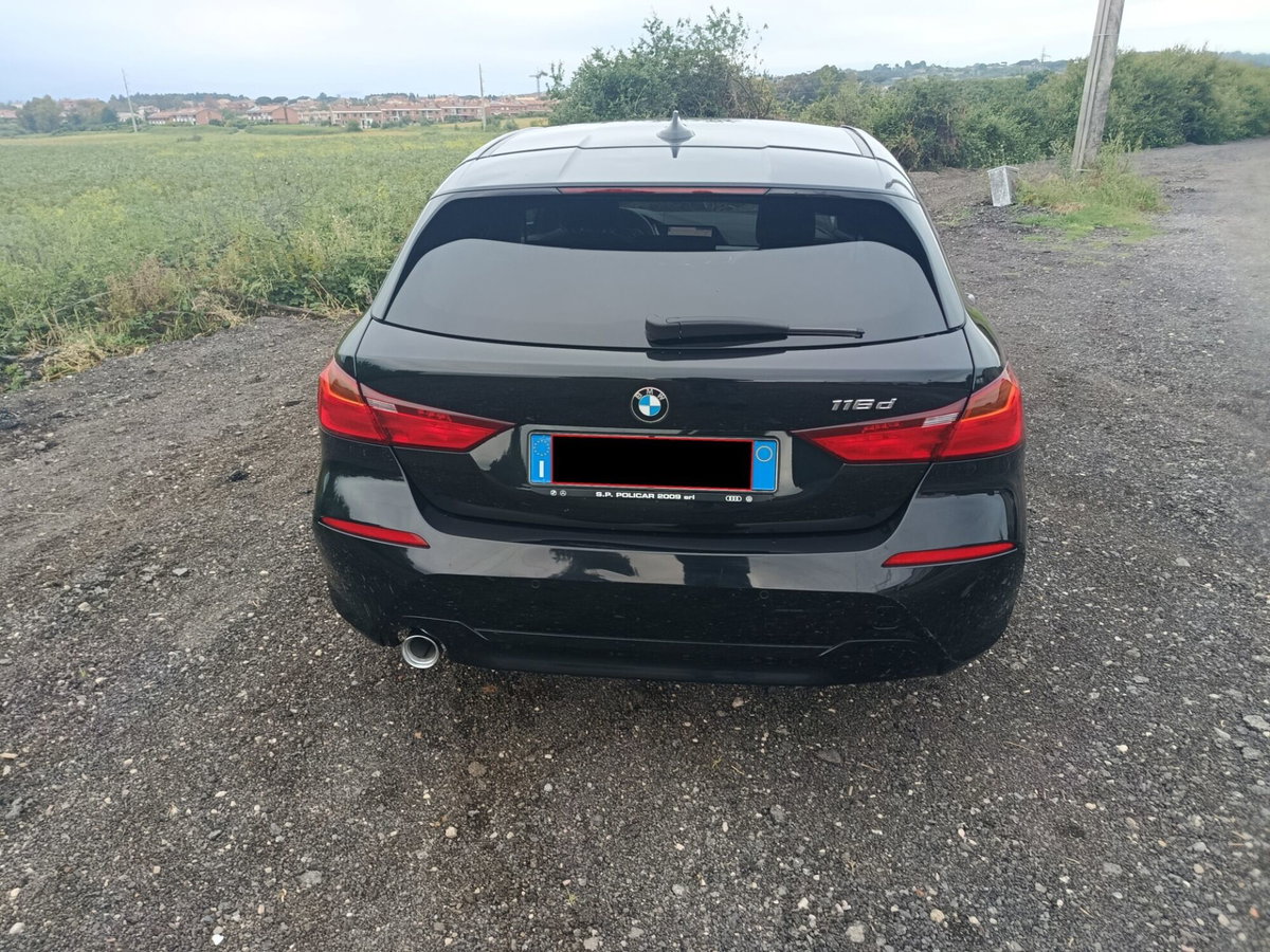 BMW Serie 1 116d 2.0 116CV cat 5 porte Attiva DPF (10)