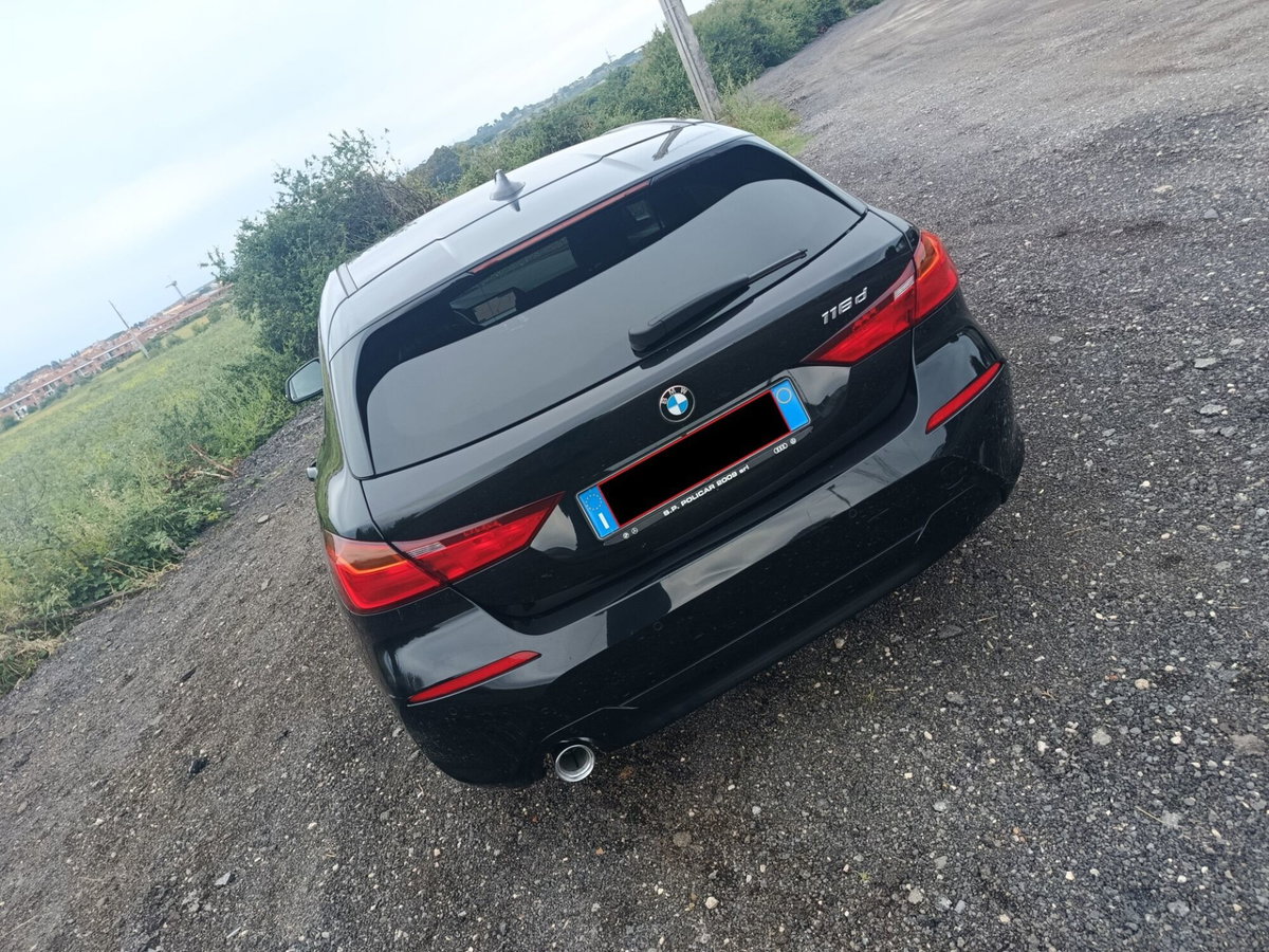 BMW Serie 1 116d 2.0 116CV cat 5 porte Attiva DPF (11)