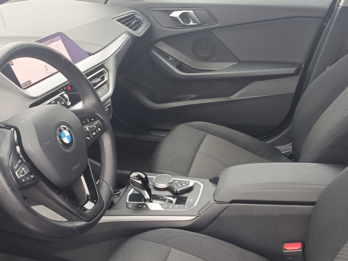 BMW Serie 1 116d 2.0 116CV cat 5 porte Attiva DPF (19)