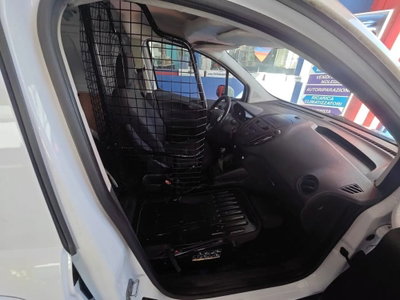 Ford Transit Courier 1.5 TDCi 95CV  Entry (12)