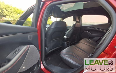 Ford Mustang Mach-E AWD  Standard 269CV (14)