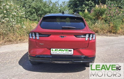 Ford Mustang Mach-E AWD  Standard 269CV (5)