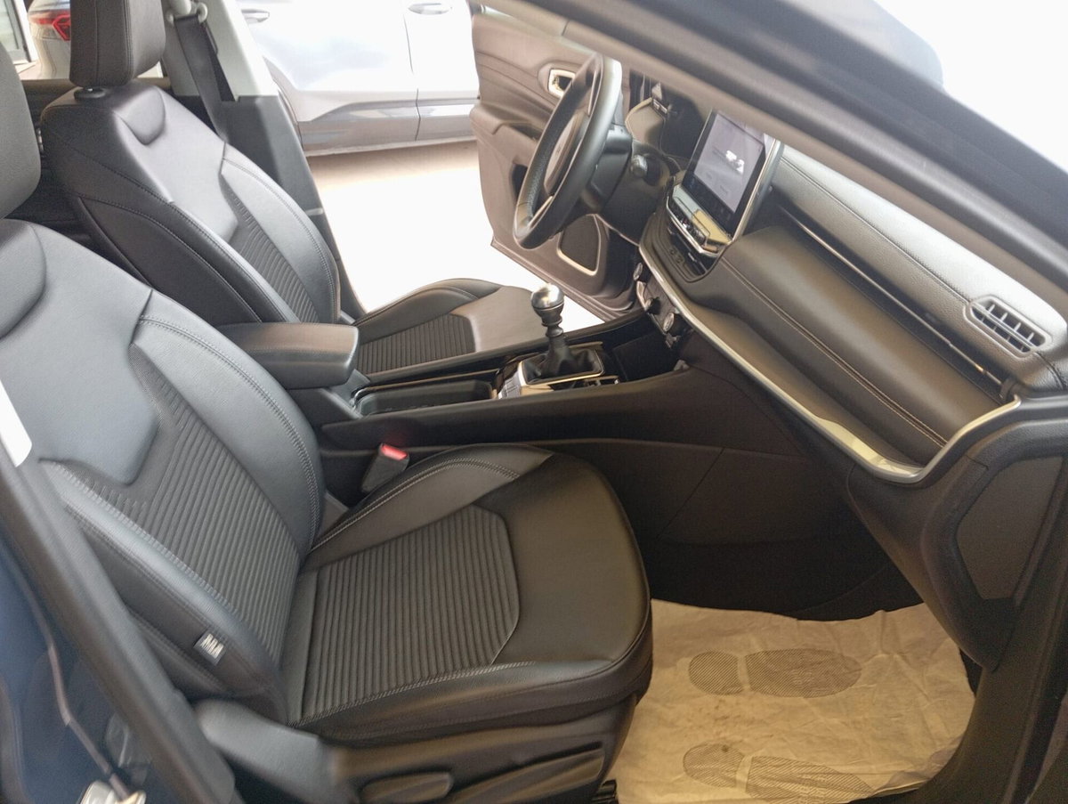 Jeep Compass 1.6 Multijet II 2WD Limited (14)