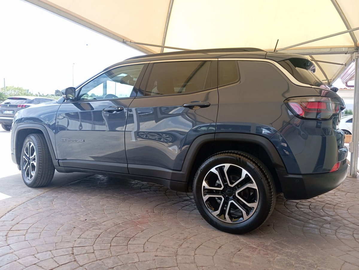 Jeep Compass 1.6 Multijet II 2WD Limited (8)