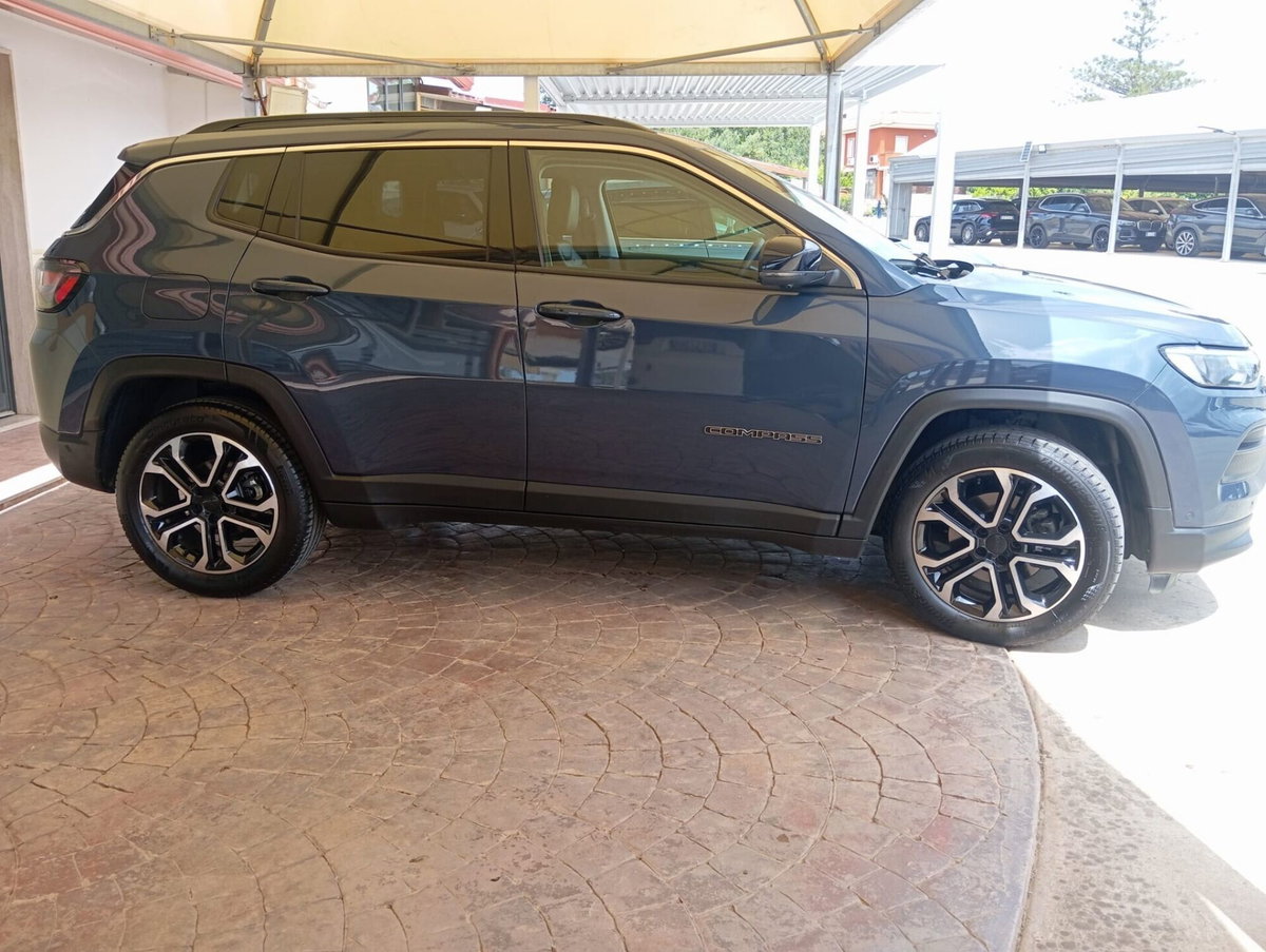 Jeep Compass 1.6 Multijet II 2WD Limited (9)