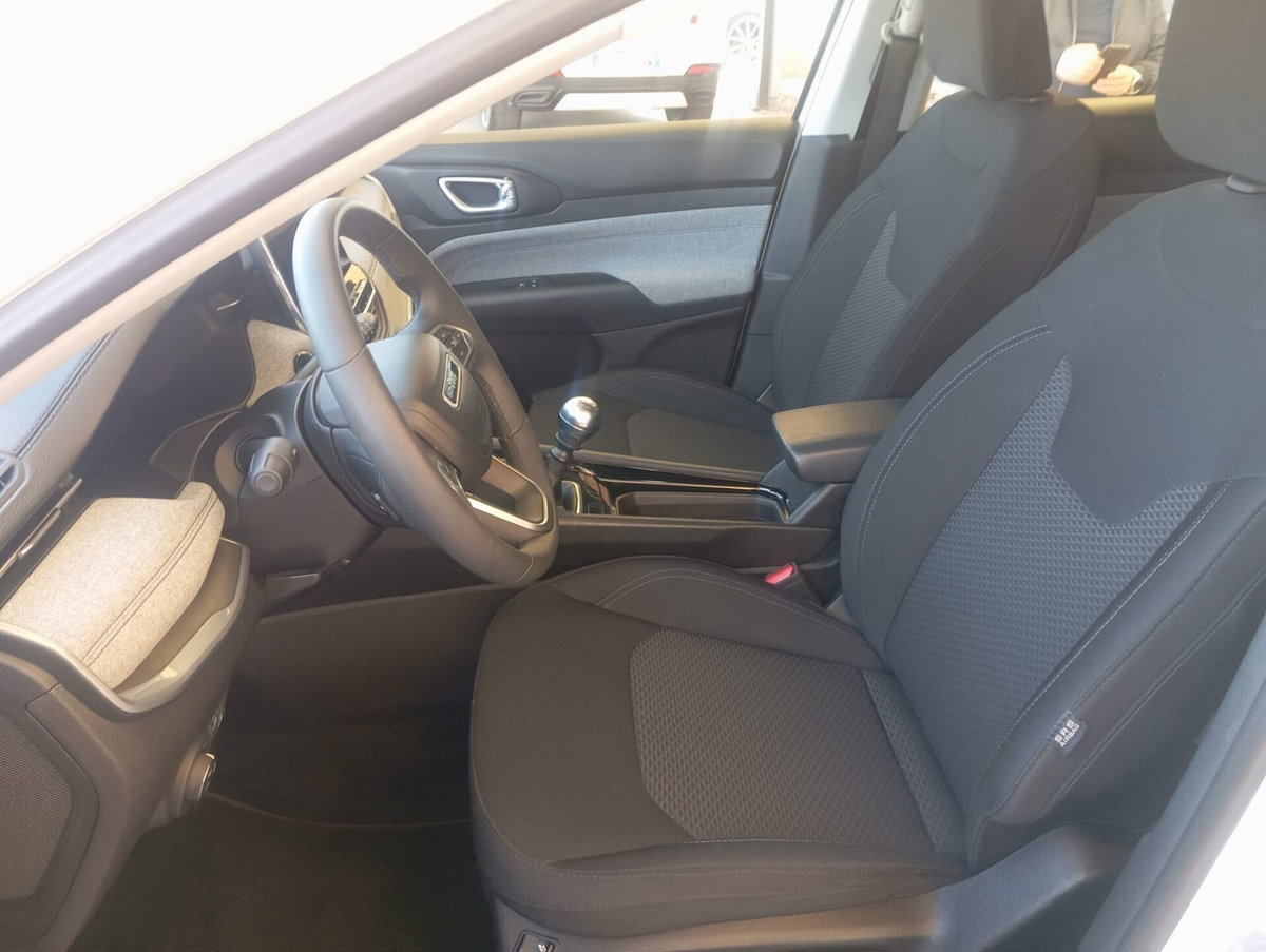Jeep Compass 1.6 Multijet II 2WD Longitude (15)