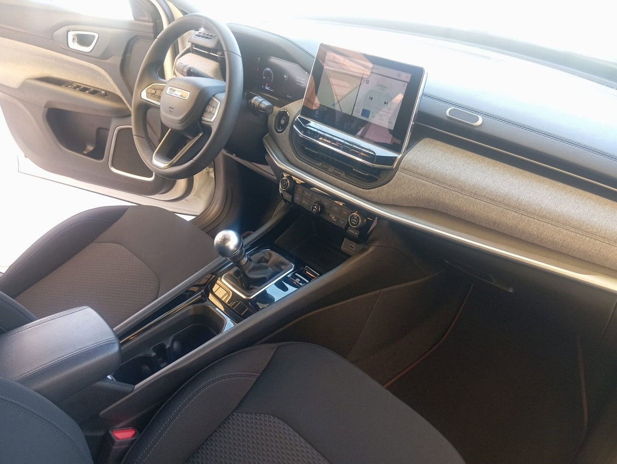 Jeep Compass 1.6 Multijet II 2WD Longitude (17)