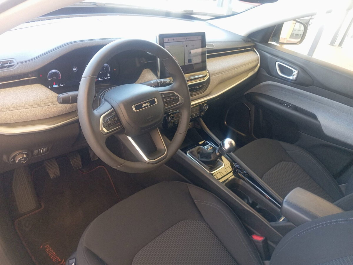 Jeep Compass 1.6 Multijet II 2WD Longitude (20)