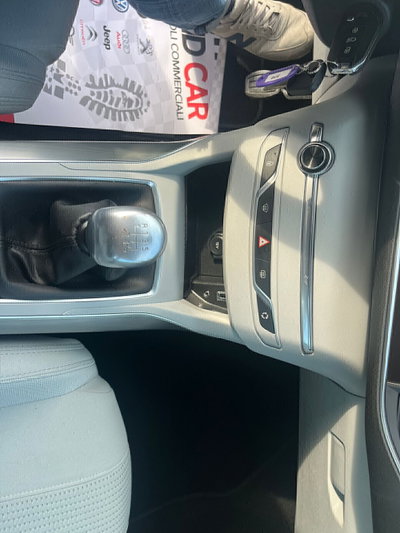 Peugeot 308 SW BlueHDi 120 S&S Allure (18)