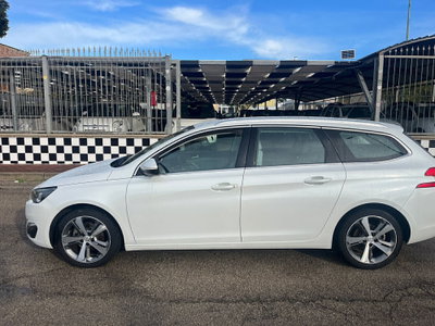 Peugeot 308 SW BlueHDi 120 S&S Allure (8)