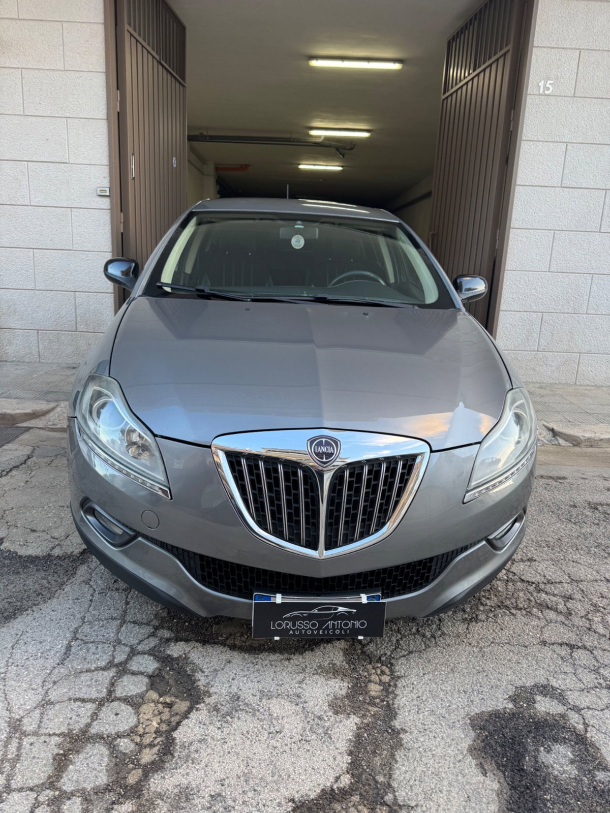 Lancia Delta 1.6 MJT DPF Selectronic Platinum (2)