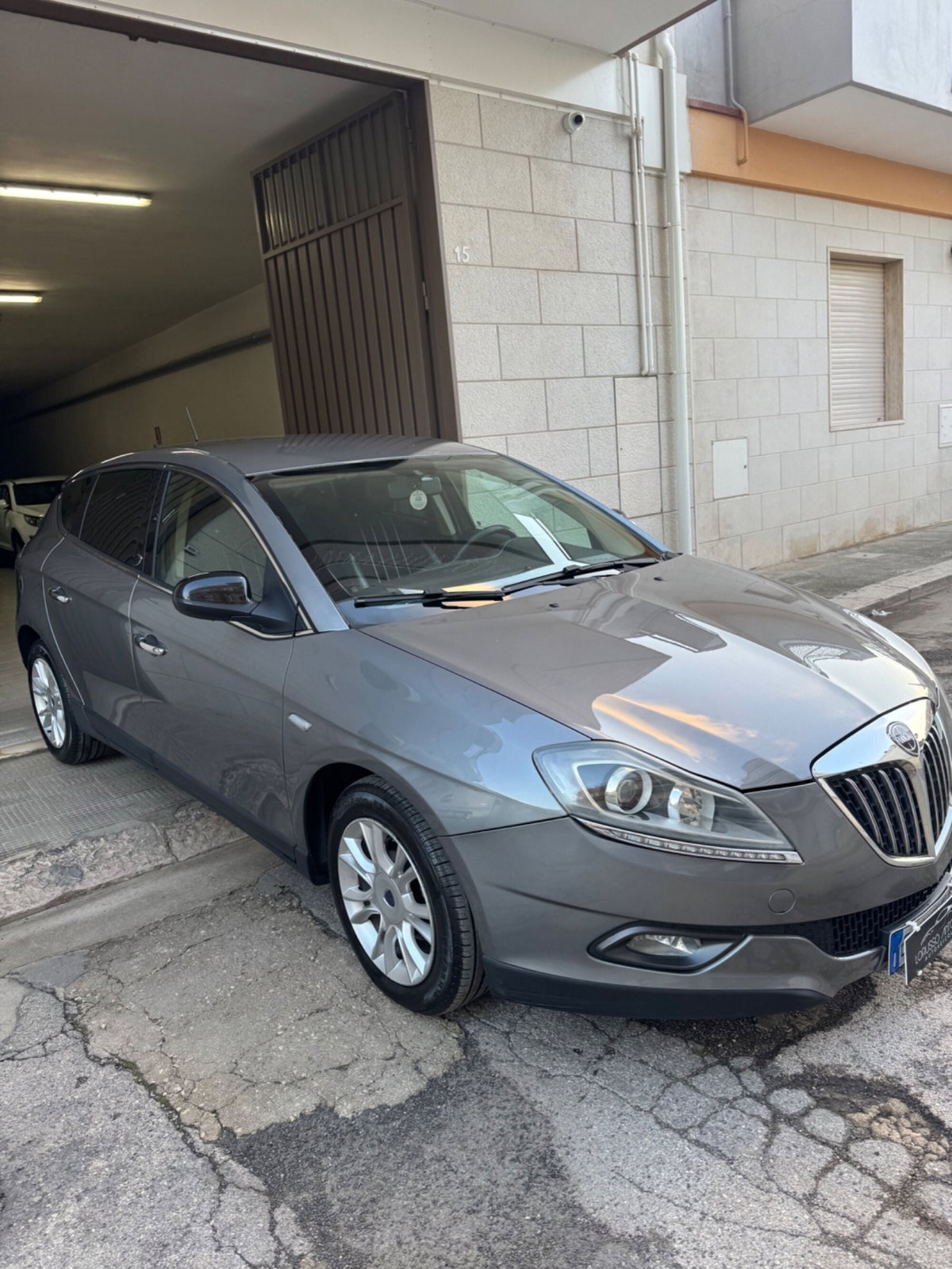 Lancia Delta 1.6 MJT DPF Selectronic Platinum (3)