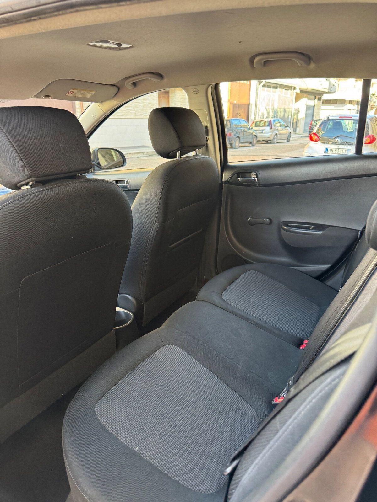 Hyundai i20 1.2 5p. BlueDrive GPL Sound Edition (5)