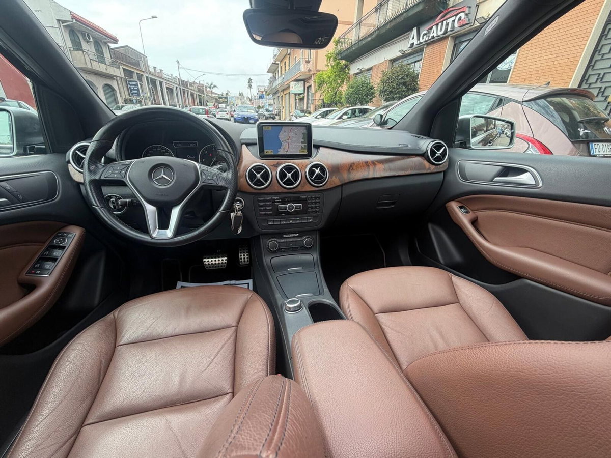 Mercedes-Benz Classe B 200 CDI BlueEFFICIENCY Premium (13)