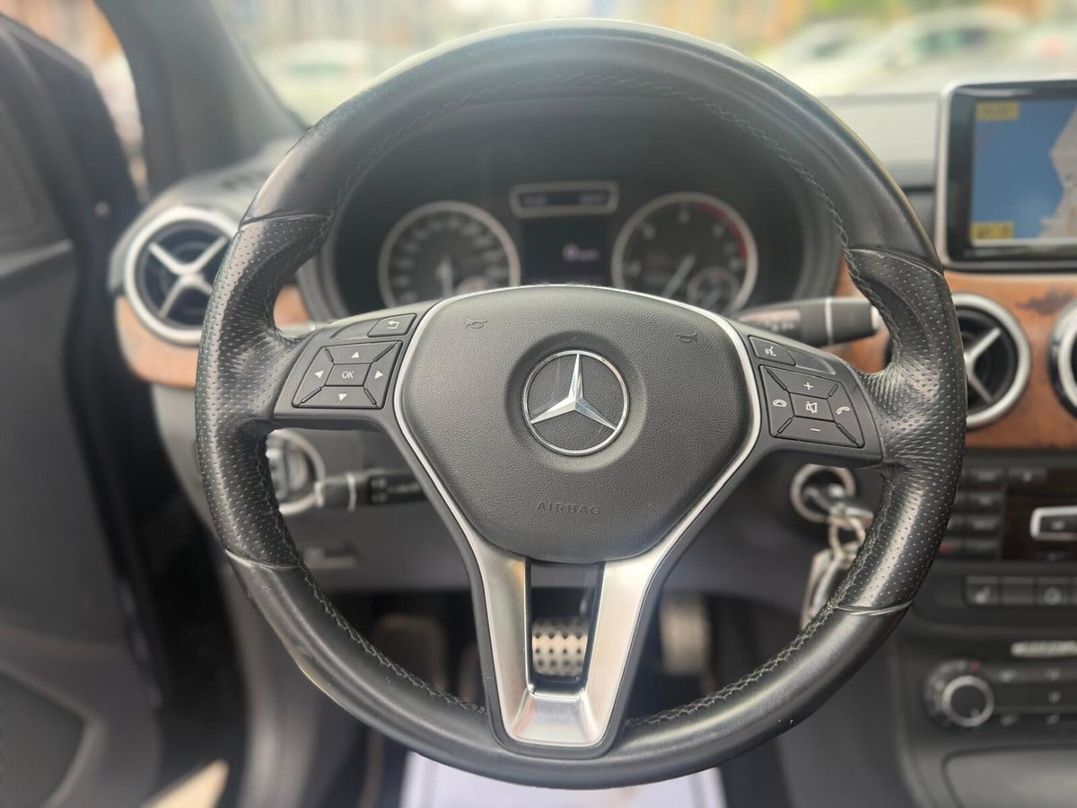 Mercedes-Benz Classe B 200 CDI BlueEFFICIENCY Premium (15)