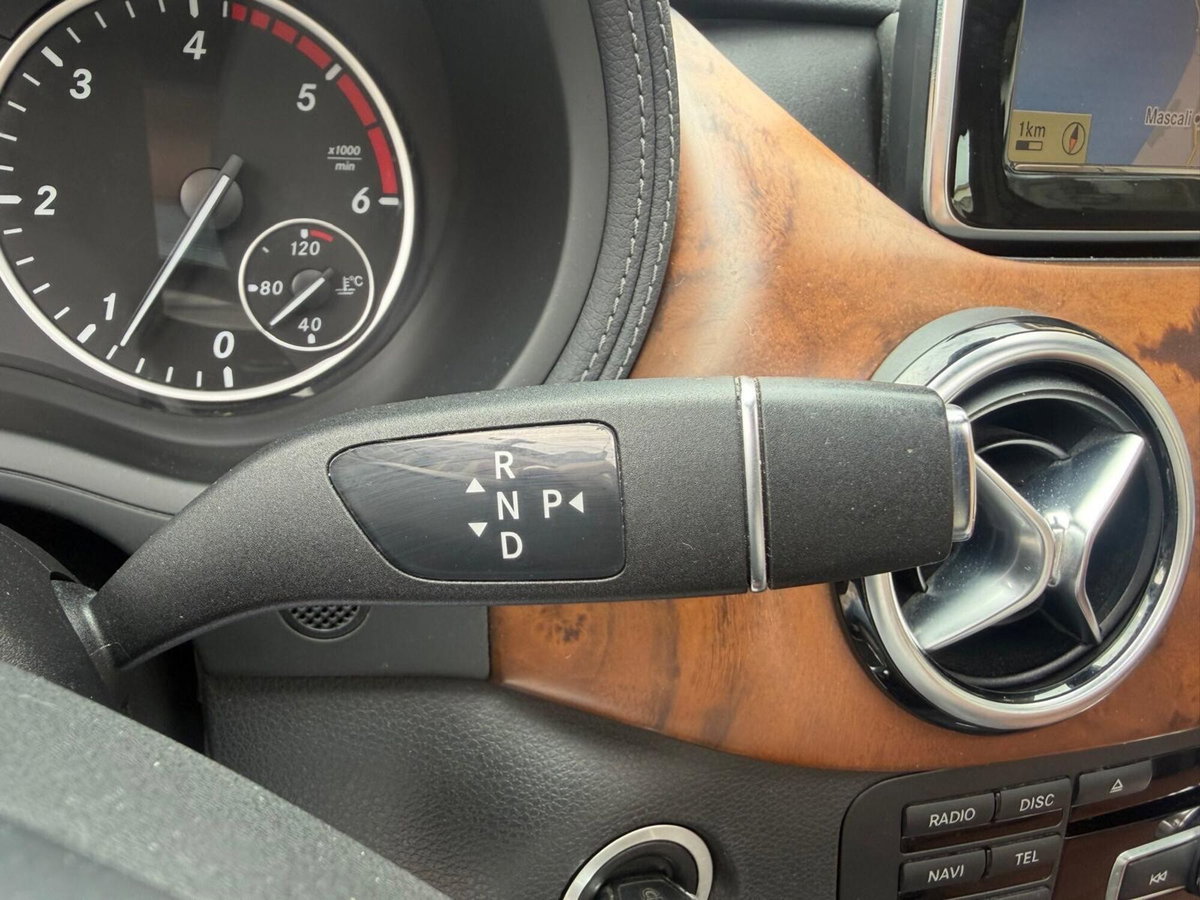 Mercedes-Benz Classe B 200 CDI BlueEFFICIENCY Premium (19)