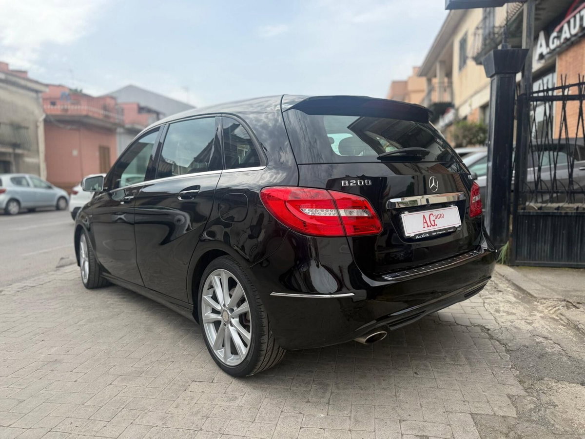 Mercedes-Benz Classe B 200 CDI BlueEFFICIENCY Premium (7)