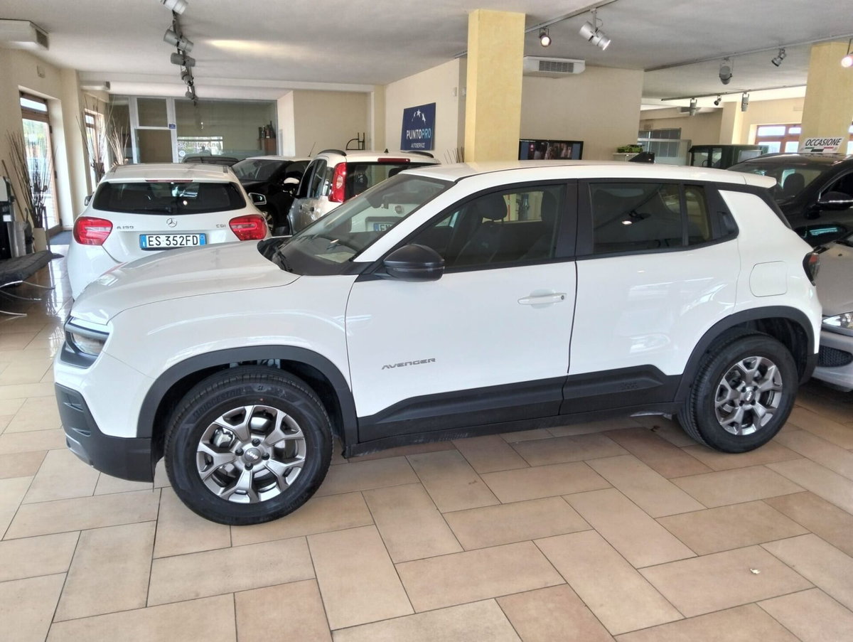 Jeep Avenger 1.2 turbo Longitude fwd 100cv (2)