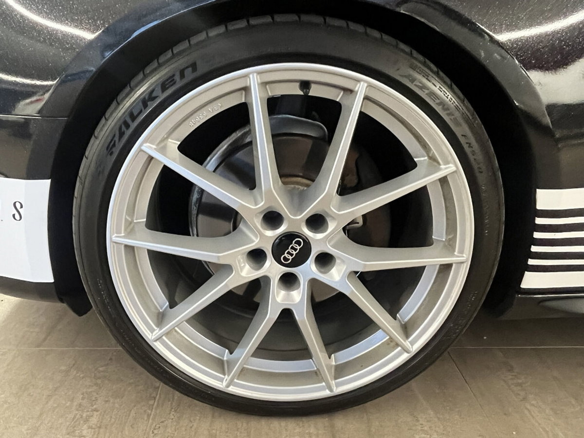 Audi A4 Avant 2.0 TFSI 211CV (17)