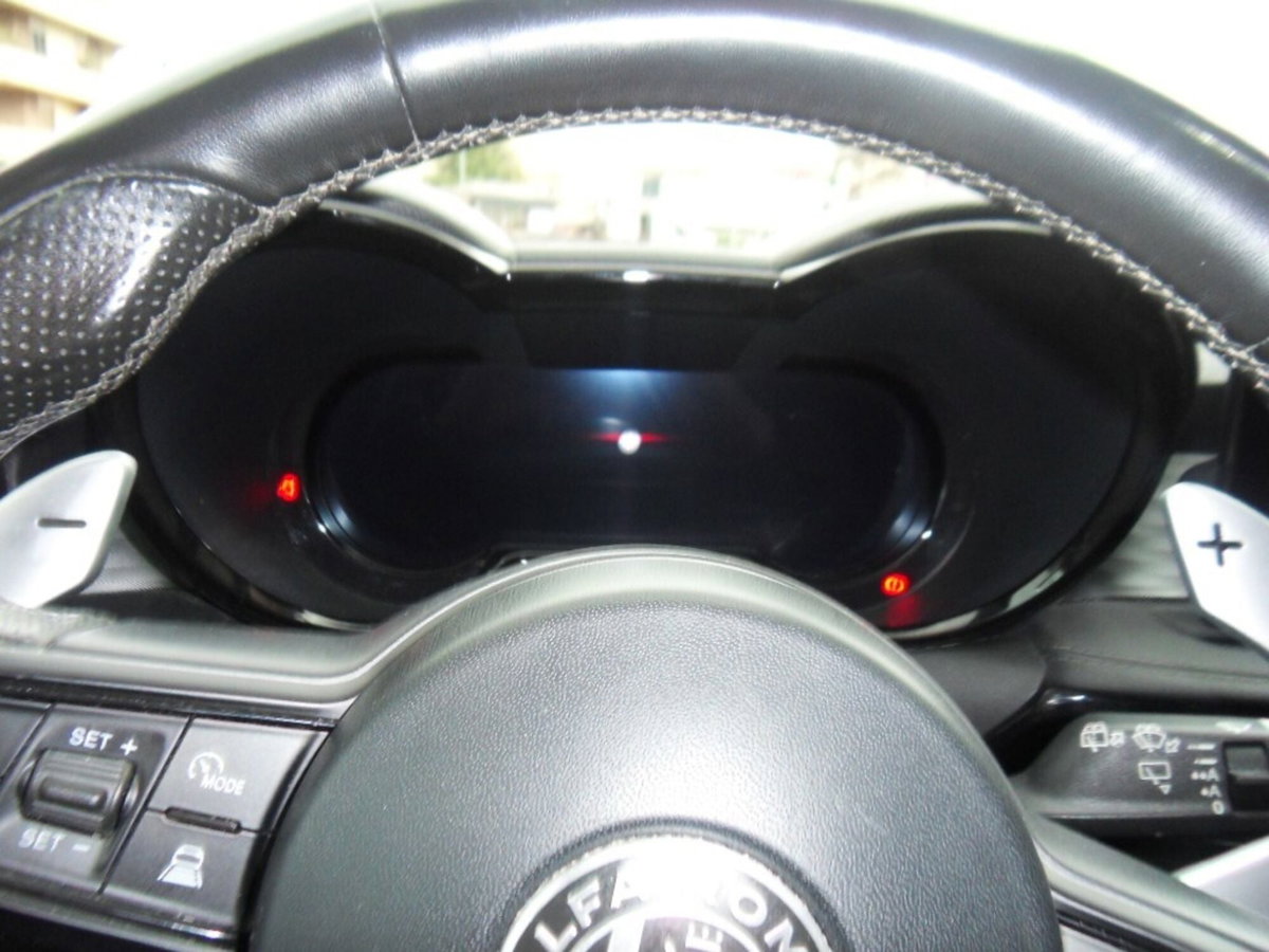Alfa Romeo Tonale Tonale 1.5 160 CV MHEV TCT7 Ti (12)