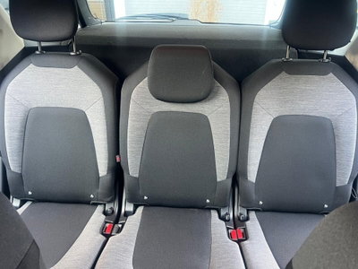 Citroen C4 BlueHDi 120 S&S Feel (17)
