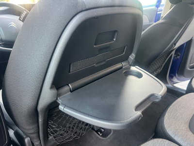 Citroen C4 BlueHDi 120 S&S Feel (19)