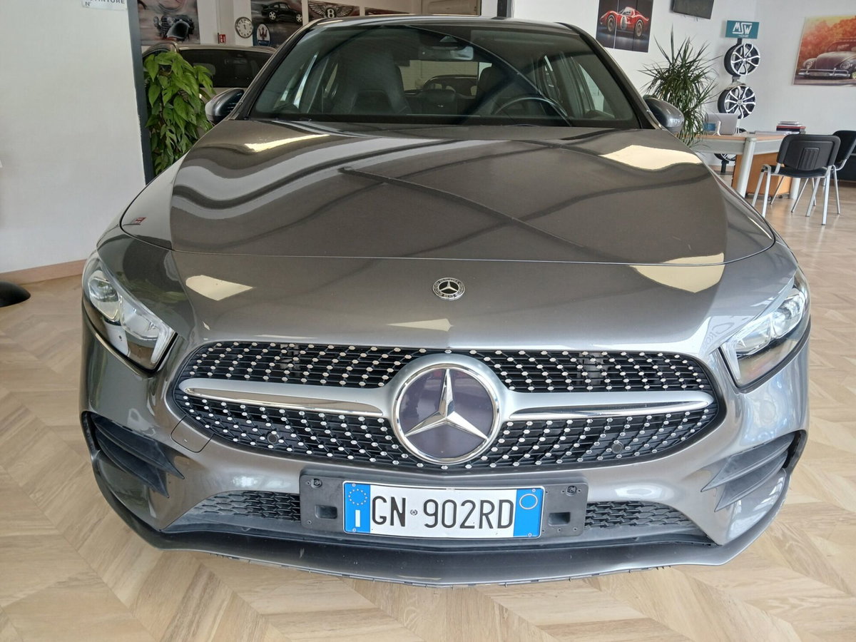Mercedes-Benz Classe A 180 d Automatic Premium (3)
