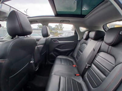Mg ZS (2021-->) ZS 1.0T-GDI aut. Comfort (18)