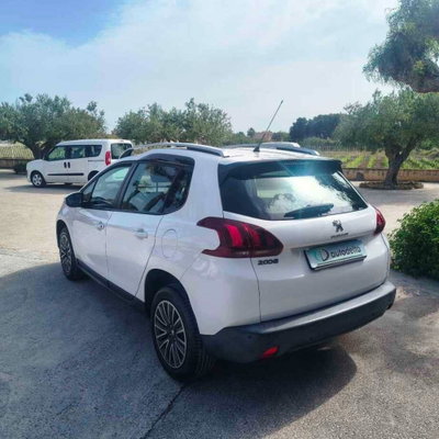 Peugeot 2008 75 Active (3)