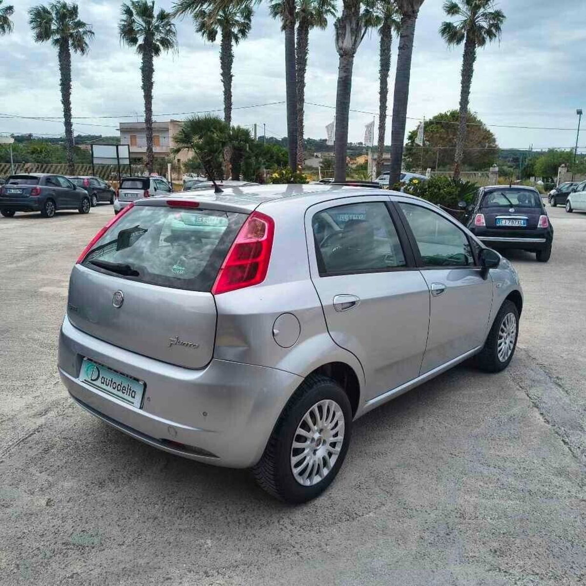 Fiat Grande Punto 1.4 3 porte Actual Natural Power (2)
