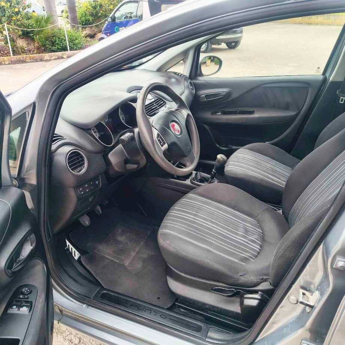 Fiat Punto Evo 1.3 Mjt 75 CV 5 porte Dynamic (5)