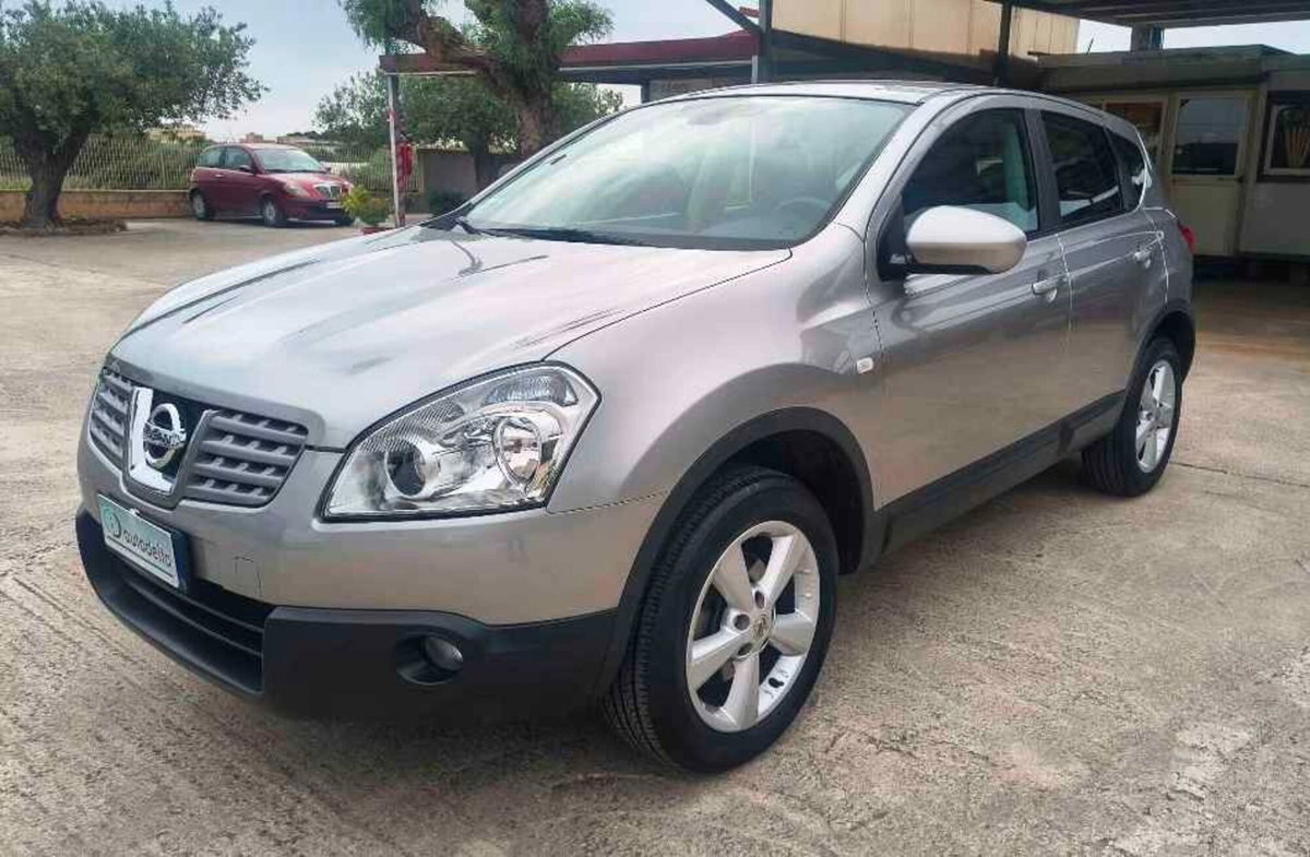 Nissan Qashqai 1.5 dCi Acenta (4)