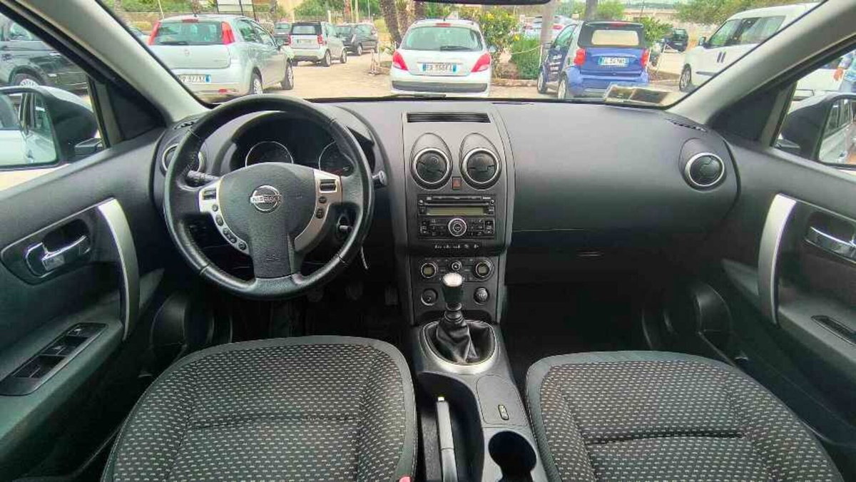 Nissan Qashqai 1.5 dCi Acenta (8)