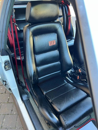 Lancia Delta i.e. turbo HF (14)