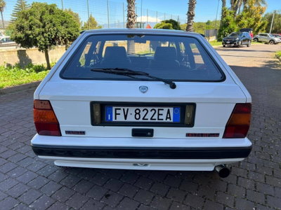 Lancia Delta i.e. turbo HF (8)