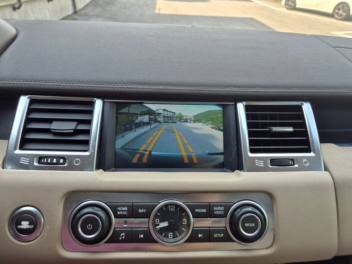 Land Rover Range Rover Sport 3.0 SDV6 HSE (11)