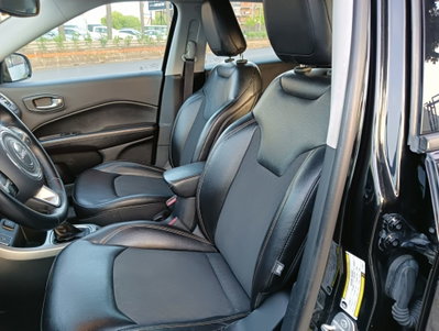 Jeep Compass 1.6 Multijet II 2WD Limited (8)