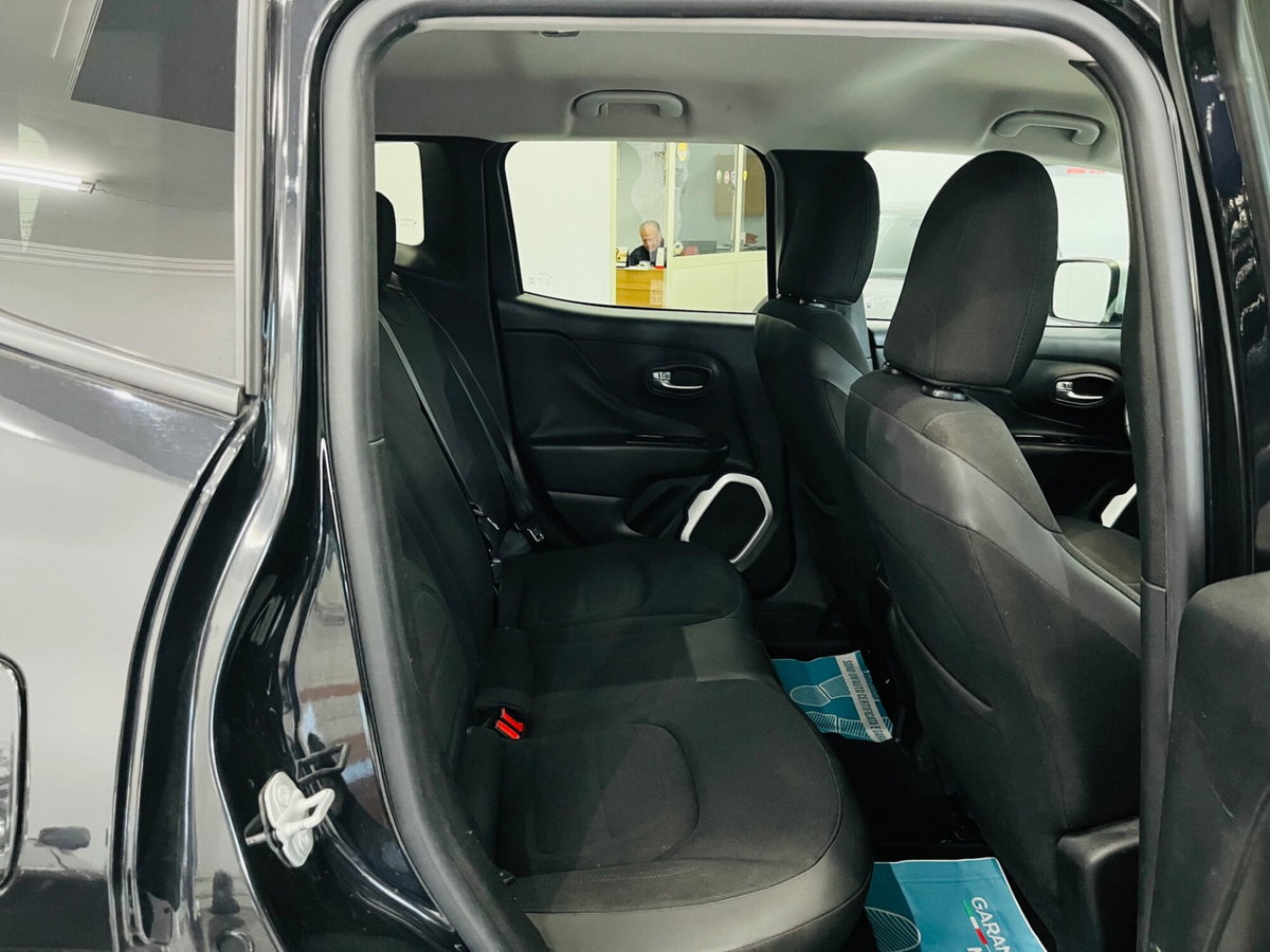 Jeep Renegade 1.6 Mjt 120 CV Limited (12)