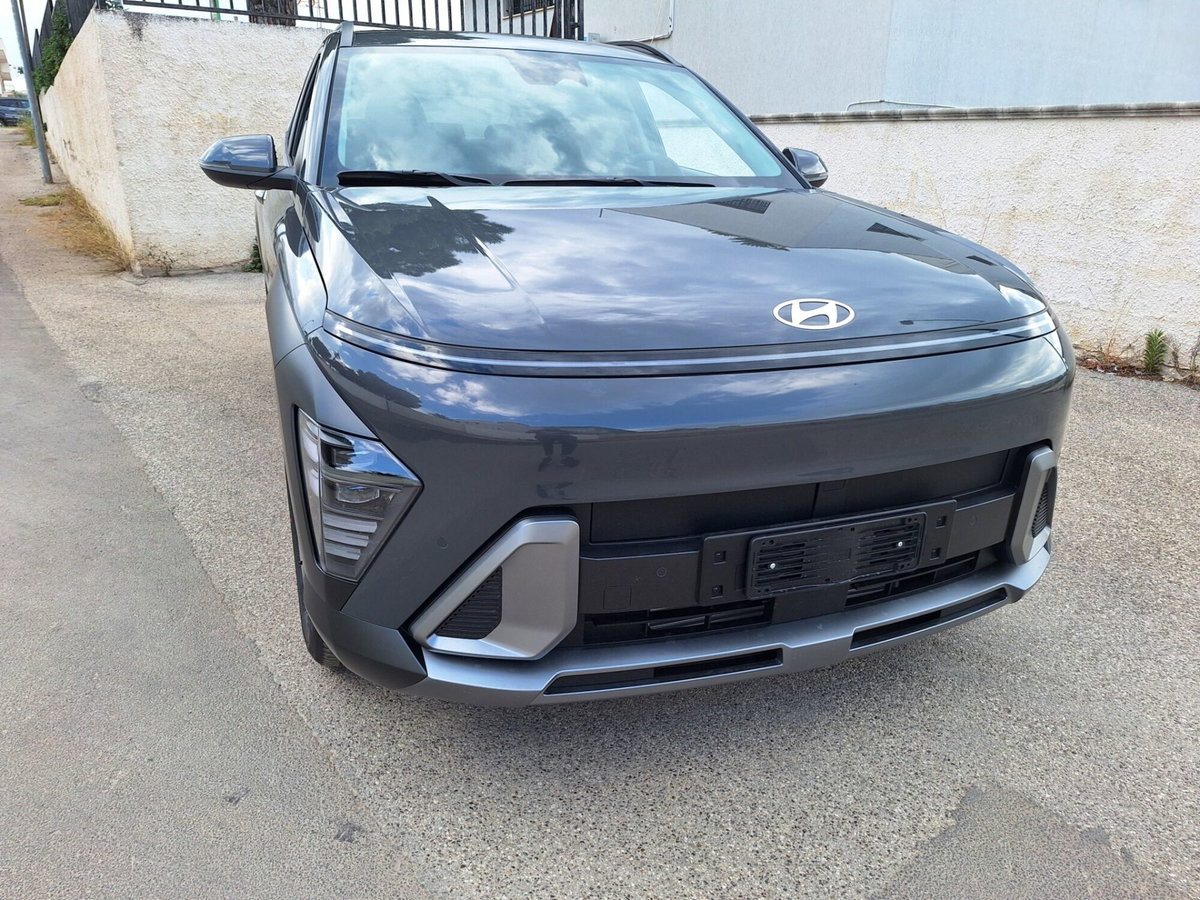 Hyundai Kona 1.0 t-gdi XTech 2wd 115cv mt (11)