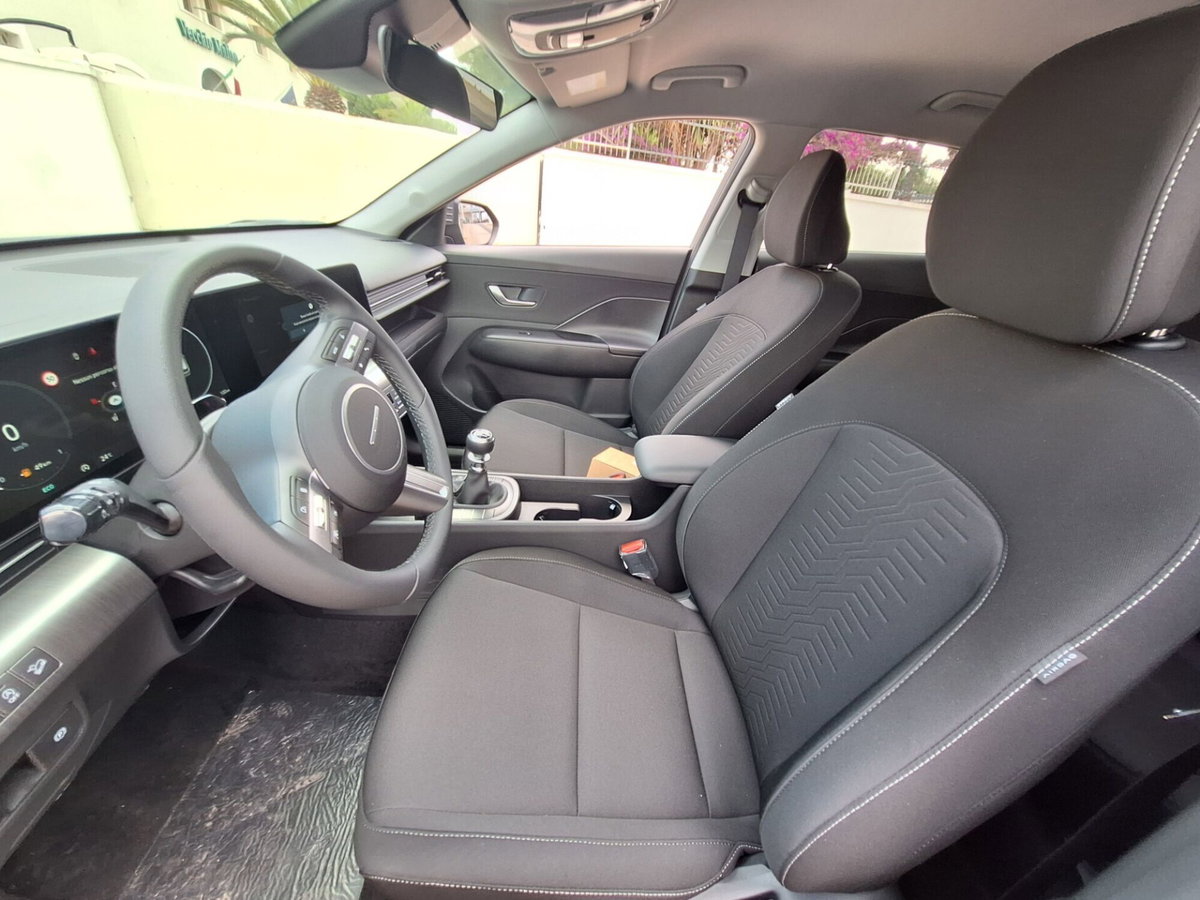 Hyundai Kona HEV 1.6 DCT XTech (16)