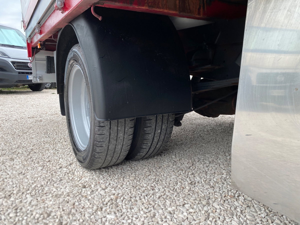 Iveco Daily Telaio 35C11 2.8 TDI PC-RG Cabinato (13)