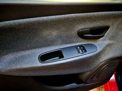 Lancia Ypsilon 1.0 FireFly 5 porte S&S Hybrid Ecochic UnYca (13)